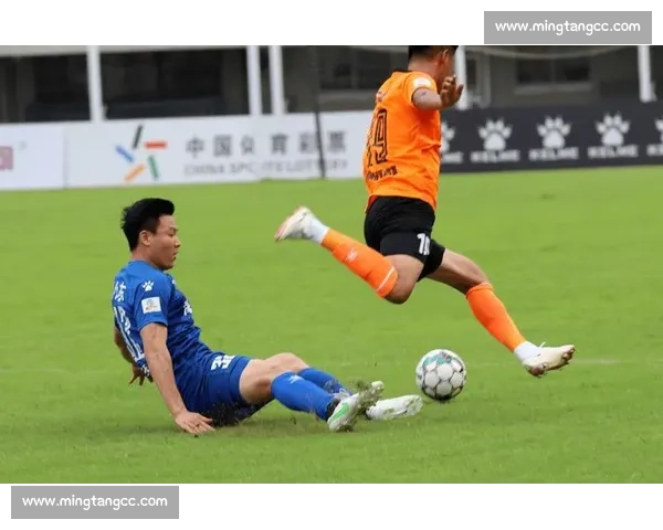 2025 “浙超” 十年启幕 杭州德比点燃长三角 18 强战火 2025 “浙超” 十年启幕 杭州德比点燃长三角 18 强战火