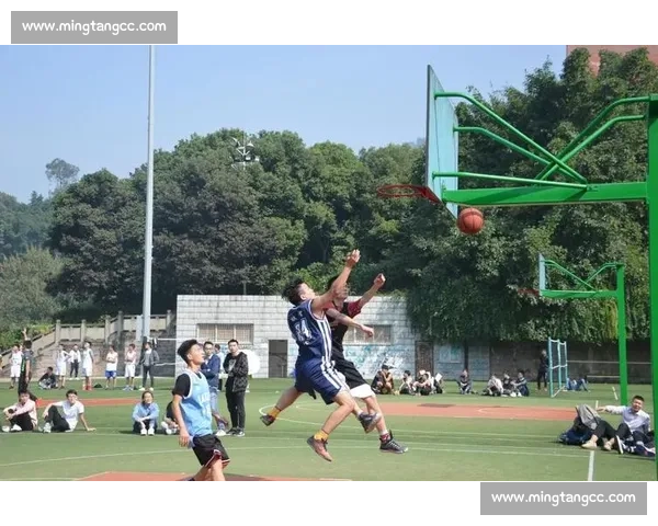 燃情八月！2025 武威 “滨河九粮液杯” 男子篮球赛激情开幕